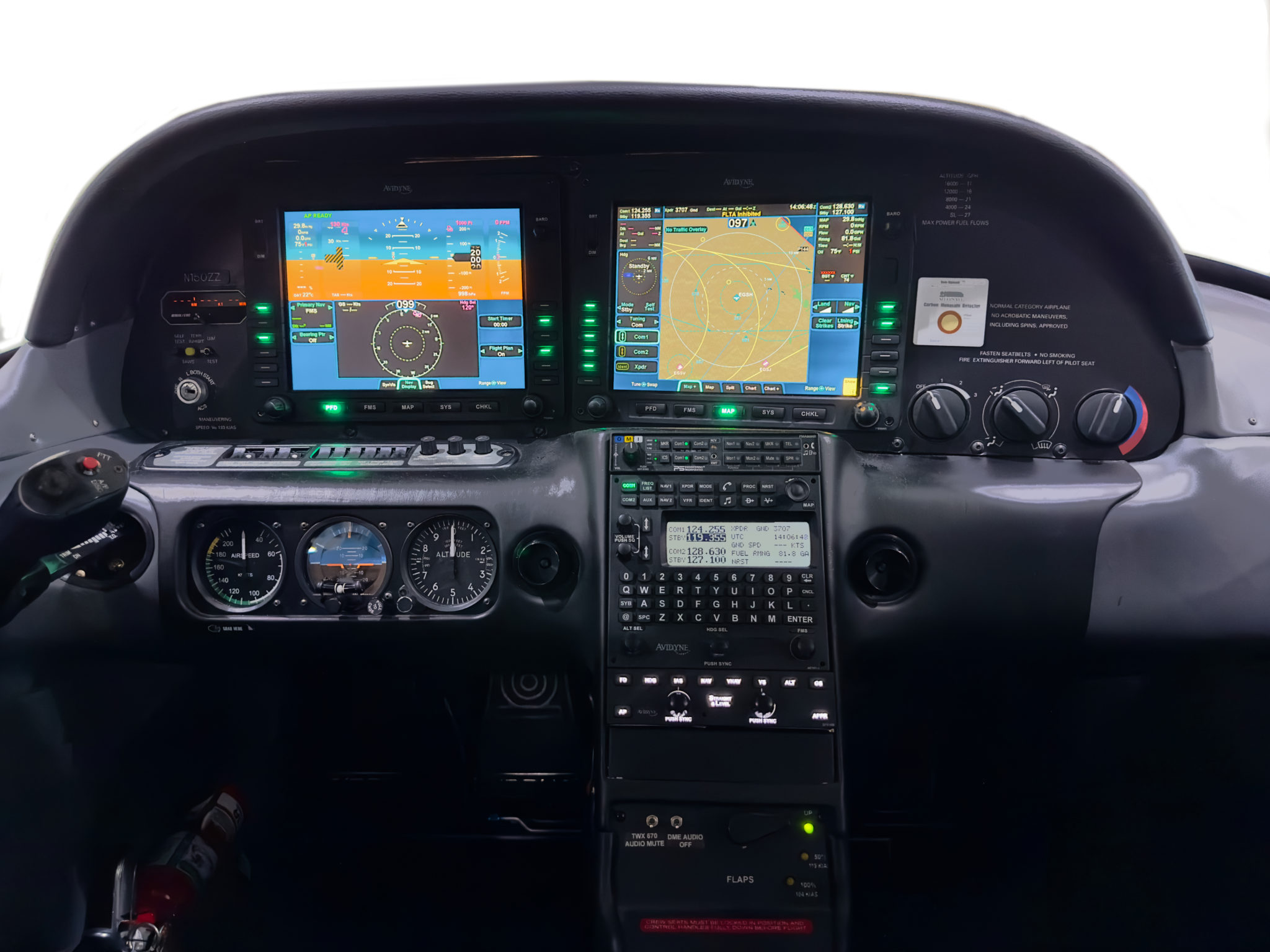 2007 Cirrus SR22 G3 Cockpit